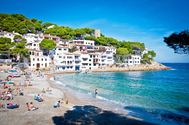 Costa Brava. Taken by Andrea Ciambino via Flickr.